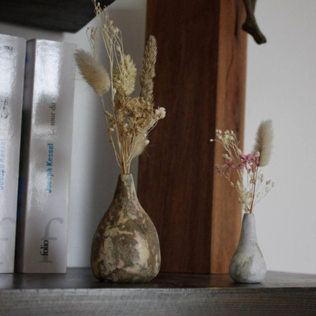 Vase en Papier Recyclé de 7 cm pour Fleurs Séchées - Élégance Artisanale