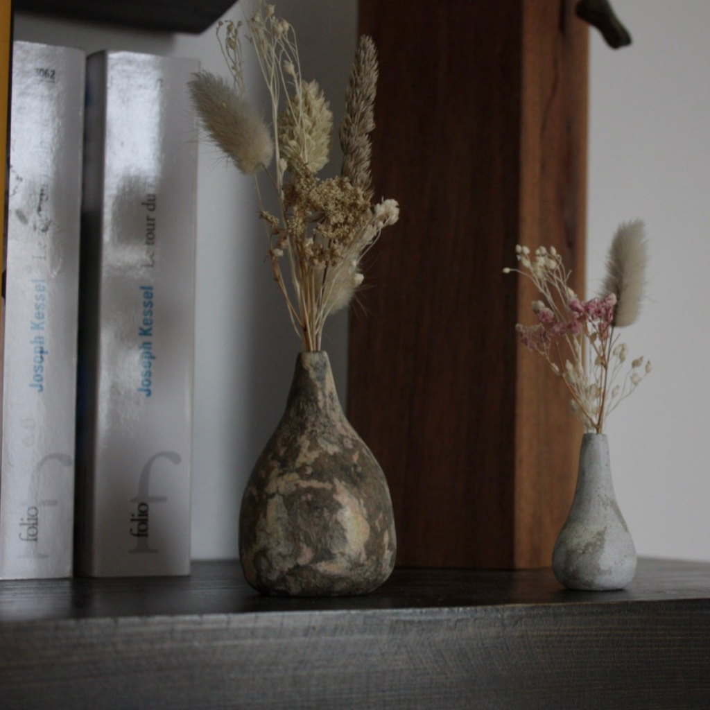 Vase en Papier Recyclé de 7 cm pour Fleurs Séchées - Élégance Artisanale