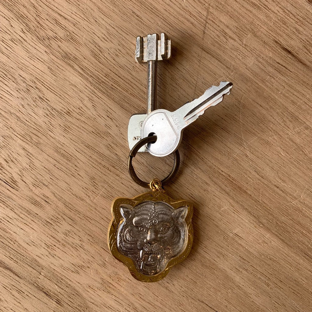 Porte-Clés Amulette Tigre - Force et de Protection