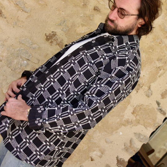 Chemise Joey Unisexe en Coton Fait Main – Artisanat Unique et Style Polyvalent
