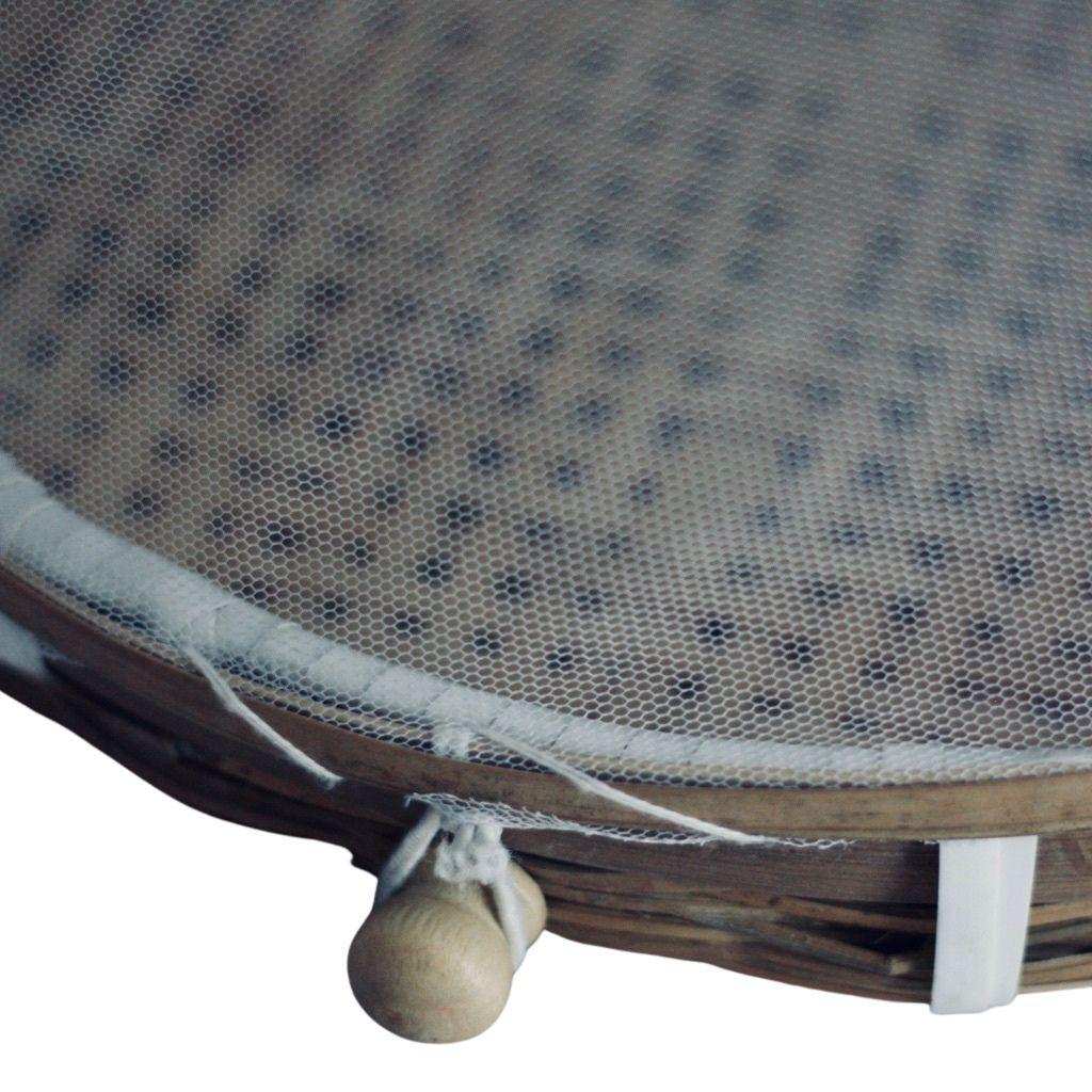 Cloche alimentaire en Bambou avec Moustiquaire Fait Main