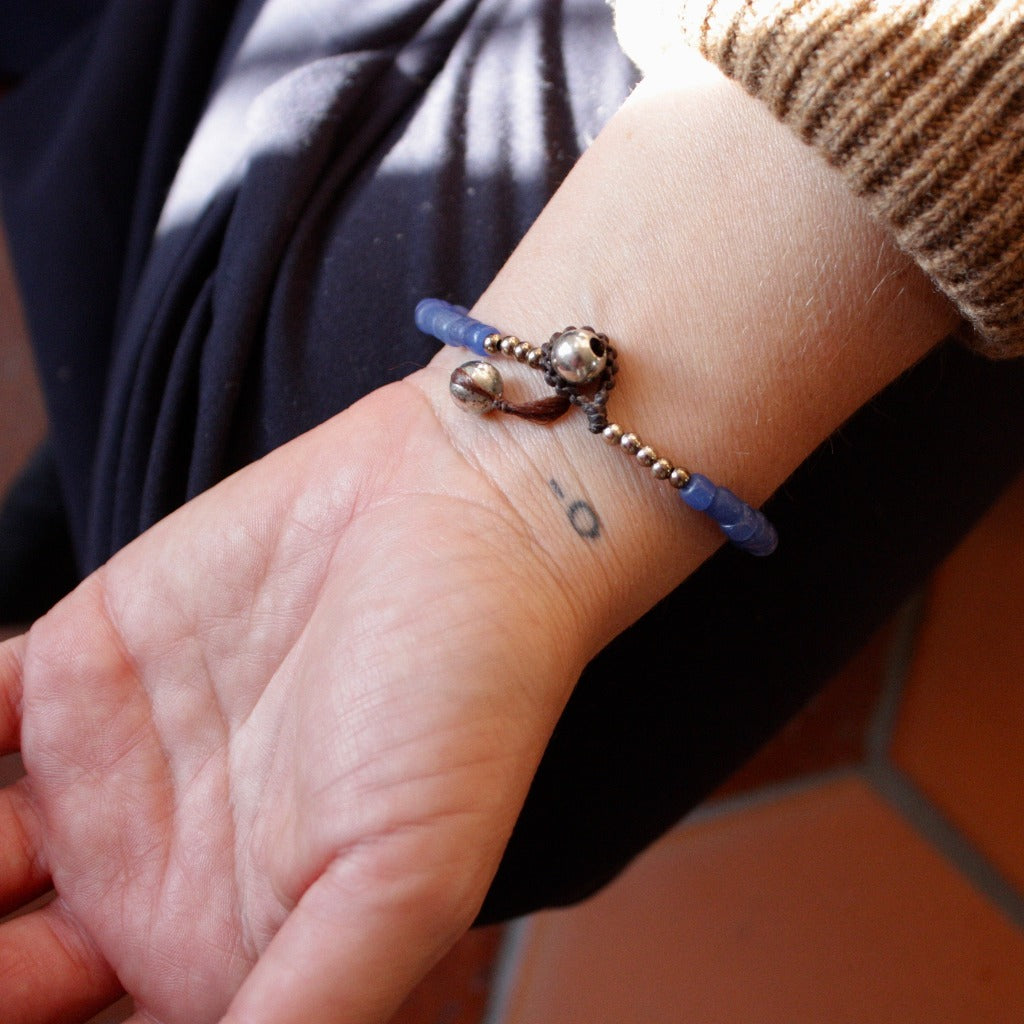 Bracelet pierres du Népal argenté