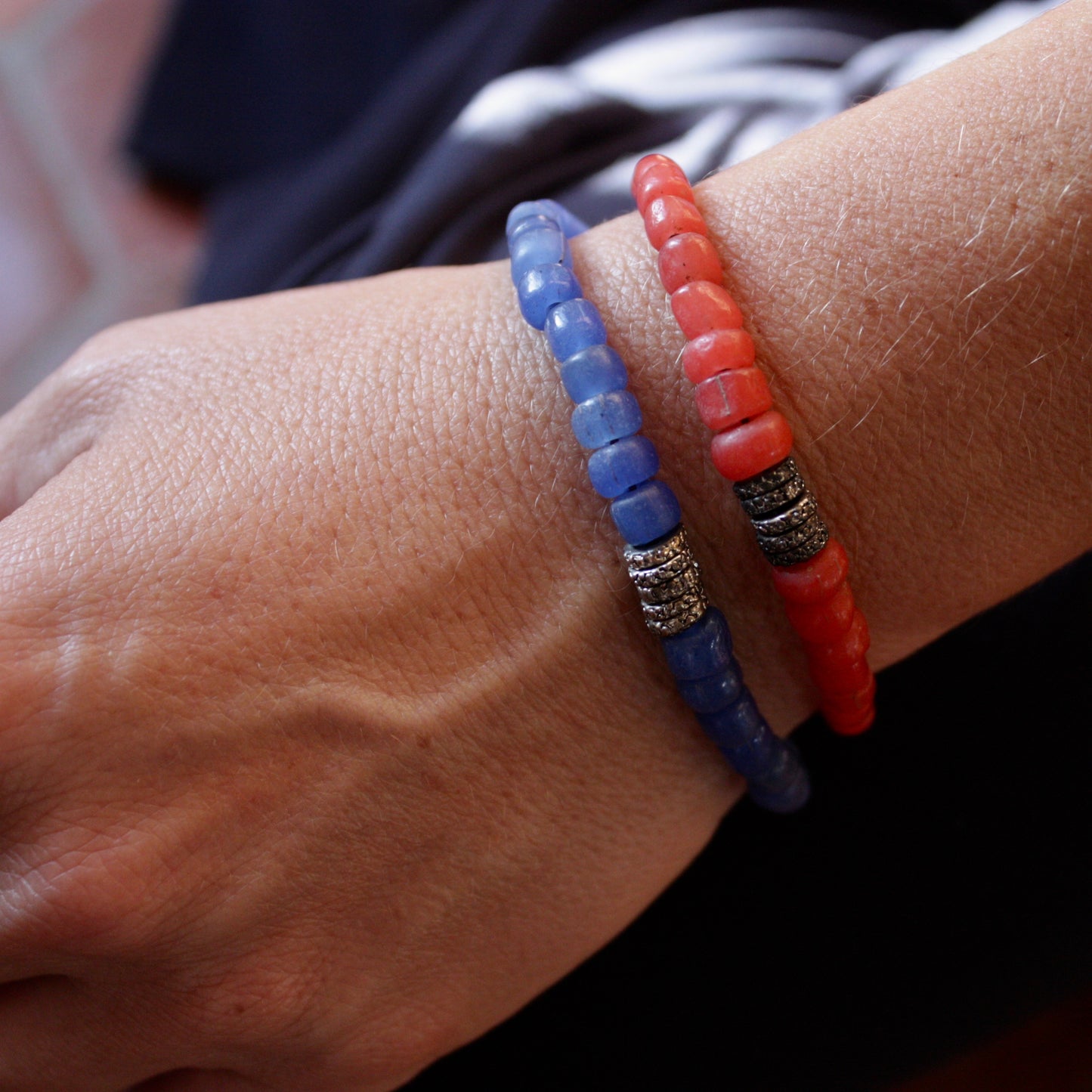 Bracelet pierres du Népal argenté