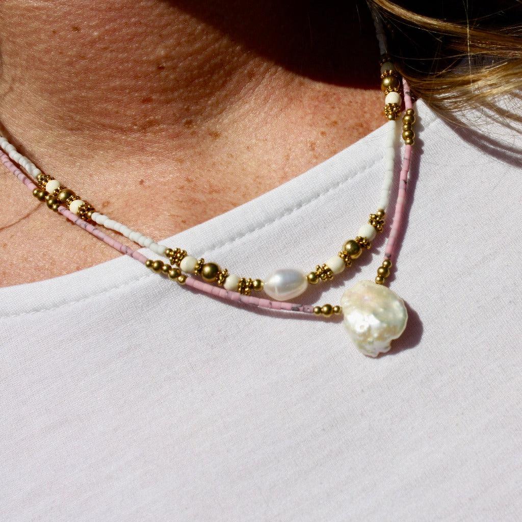 Collier Artisanal en Pierre
