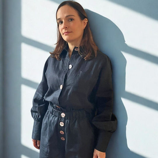 Chemise en lin bleu marine – Boutons en nacre | Taille unique