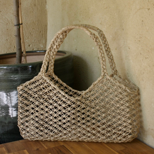 Panier tressé palmier Courtney - Élégance naturelle & artisanat éthique