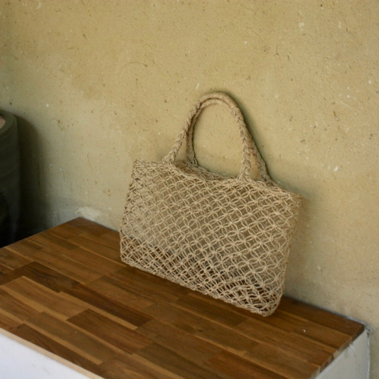 Panier tressé palmier Whitney - Authentique, pratique & éthique
