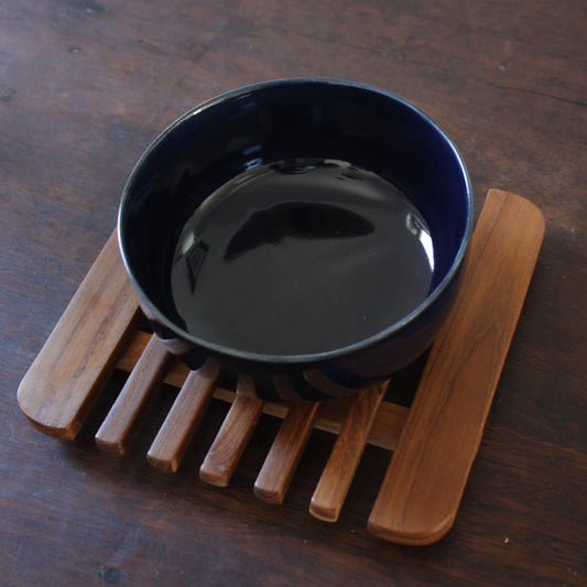 Dessous de plat en bois de teck – Élégance naturelle et durable